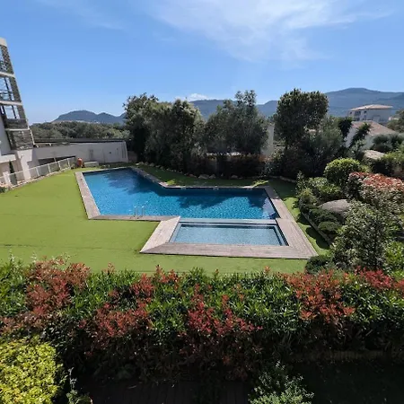 4 Person Terrace And Pool Porto-Vecchio (Corsica)
