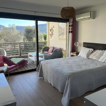 Apartment 4 Person Terrace And Pool