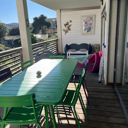 4 Person Terrace And Pool Apartment